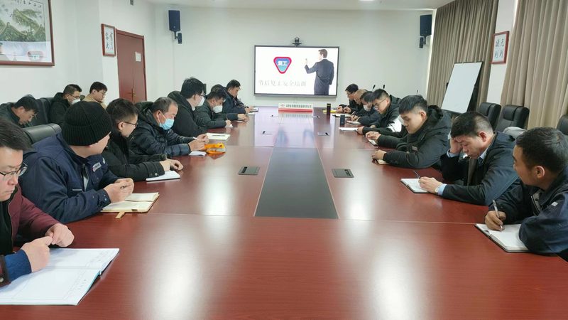 PLC编程与电工电路图：入门者的差异化学习路径