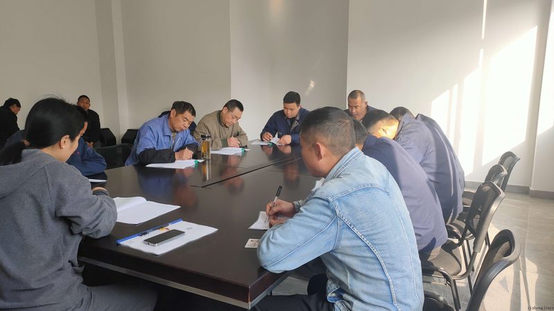 以下是一些成都地区知名的焊工培训学校及其地址：