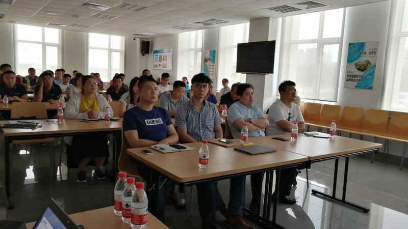 管理培训公司收费标准背后的考量因素